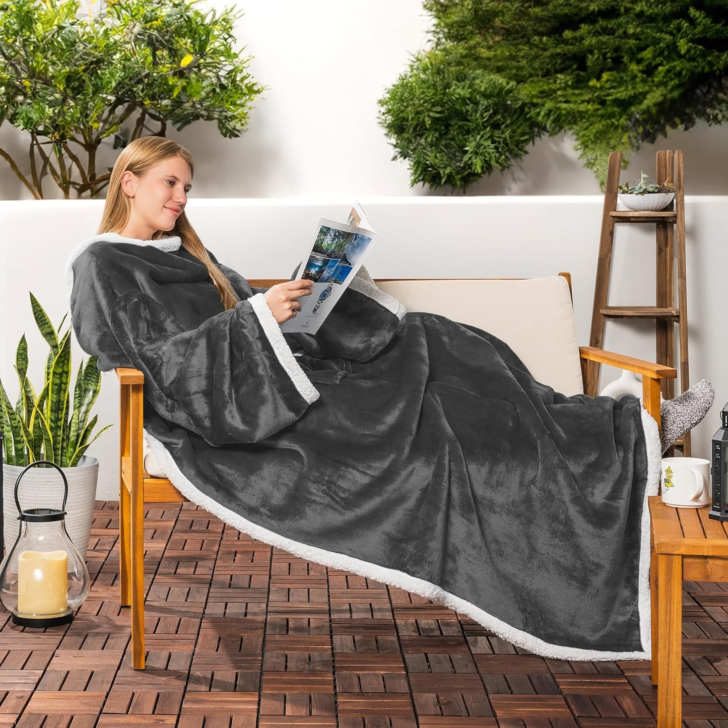 Sherpa Wearable Blanket with Sleeves for Adults Women Men, Soft Warm Full Body Wrap Fleece Throw, Pocket, Cozy Pullover Robe Blanket with Arm, Gifts for Christmas Mom Wife, Charcoal Grey