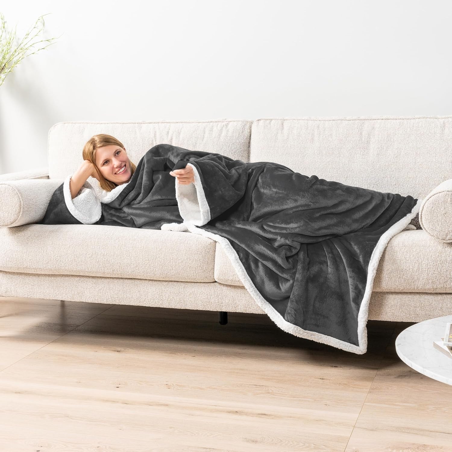 Sherpa Wearable Blanket with Sleeves for Adults Women Men, Soft Warm Full Body Wrap Fleece Throw, Pocket, Cozy Pullover Robe Blanket with Arm, Gifts for Christmas Mom Wife, Charcoal Grey